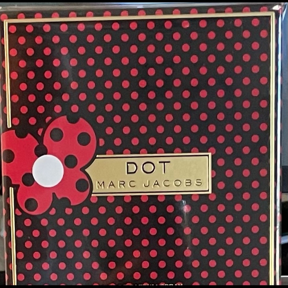 Marc Jacob’s Dot